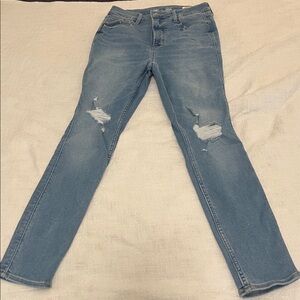 Old Navy Women's Rockstar Super Skinny Light Blue Jeans. NWOT High Rise Size 8